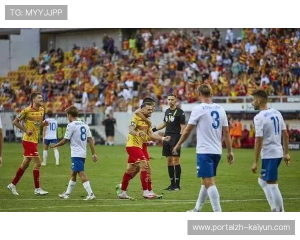 博德闪耀人工草坪优势明显 主场连胜豪门成晋级关键